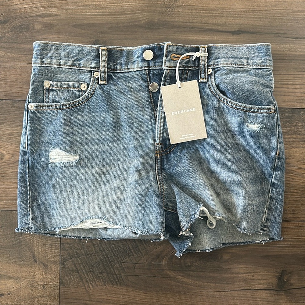 Everlane The Relaxed '90s Short - Deep Indigo. Size 24